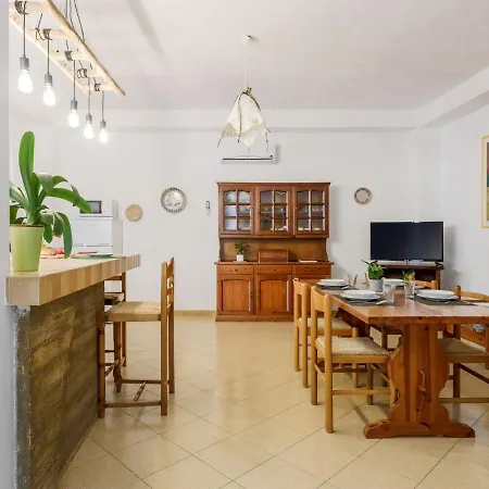 Gaia Giallo By Interhome Appartement San Vito Lo Capo