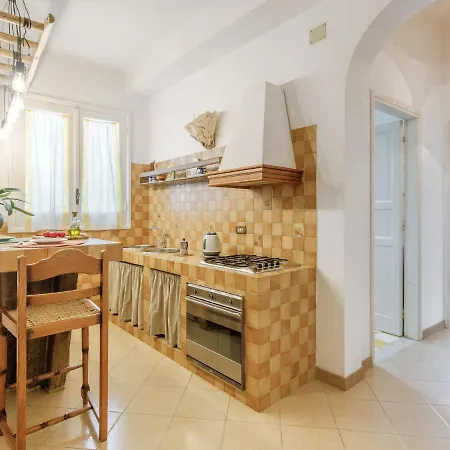 Gaia Giallo By Interhome San Vito Lo Capo