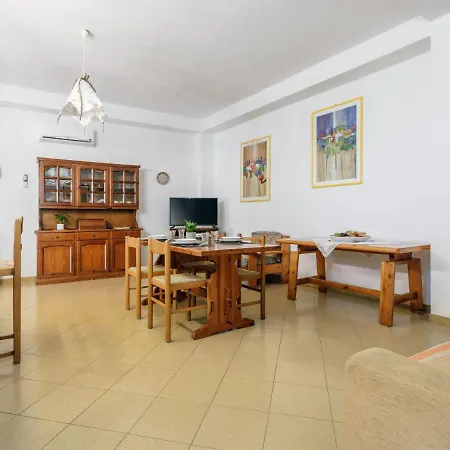Gaia Giallo By Interhome Appartement San Vito Lo Capo